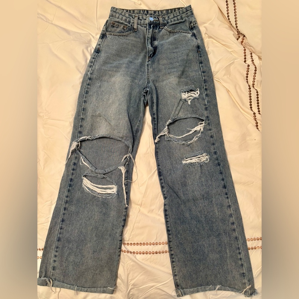 Cider Distressed Blue Jeans